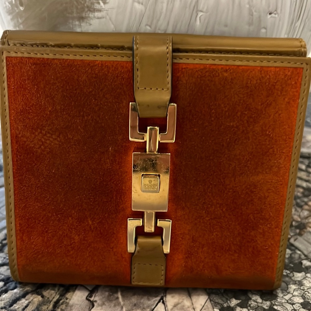 Womens Gucci wallet